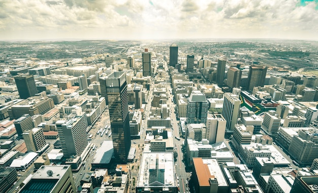 Panorama de Johannesburg avant le coucher du soleil