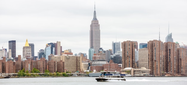 Panorama de Manhattan avec l'Empire State Building