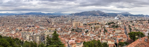 Panorama de Marseille depuis Notre-Dame de la Garde