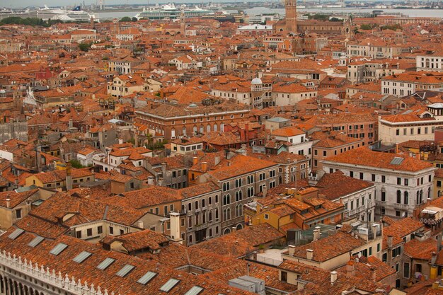 Panorama de Venise, Italie. Grand Canal avec gondoles.Carte postale de Venise