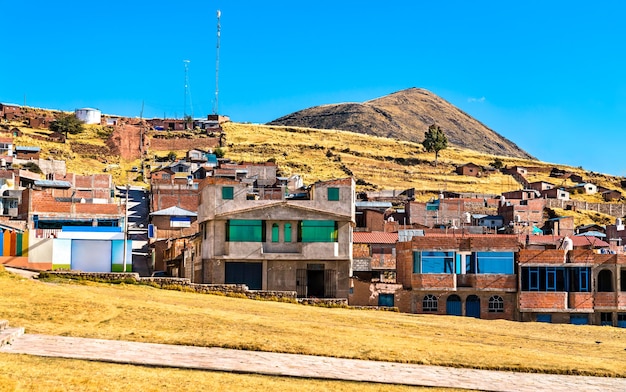 Panorama De La Ville De Juli Près Du Lac Titicaca, Pérou