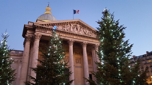 Le Panthéon la nuit