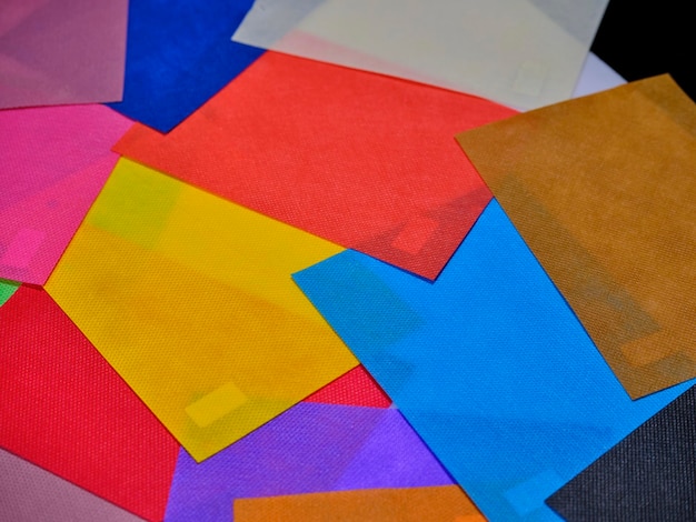 Papiers de couleur décoratifs