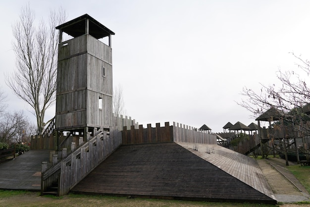 Parc municipal gratuit d'Hourtin de L'Île aux enfants sur le lac d'HourtinCarcans