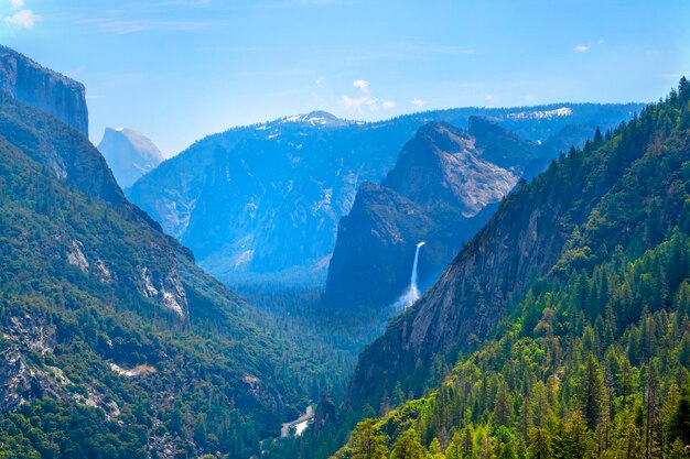 Parc national célèbre des Amériques en Californie Parc national Yosemite en Californie États-Unis