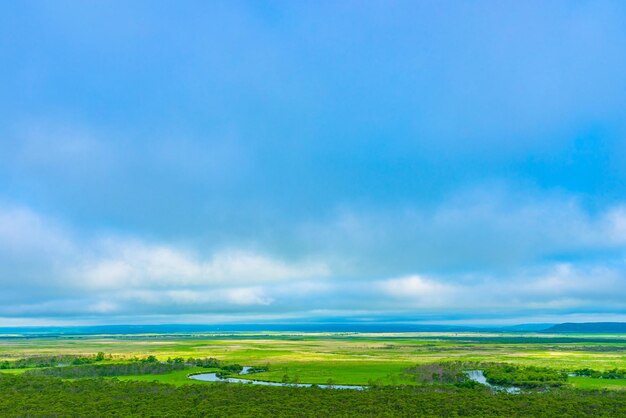 Photo le parc national de kushiro shitsugen à hokkaido en été