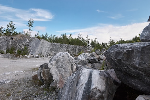 Parc Ruskeala Carélie Russie Carrière pour l'extraction du marbre