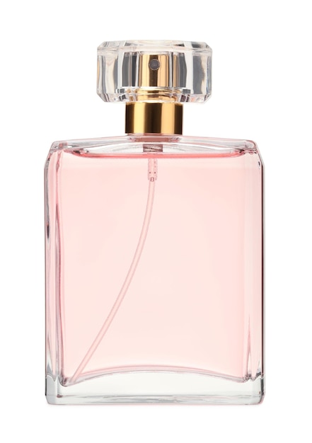 Parfum de luxe en bouteille isolé sur blanc