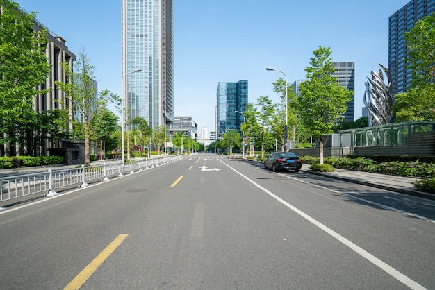 Park Plaza et immeuble de bureaux du centre financier à Hangzhou, Chine