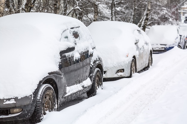 Photo parking voitures après la neige