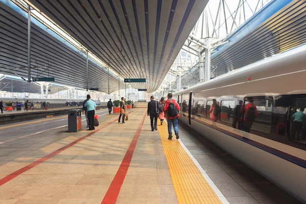 Passagers à la gare