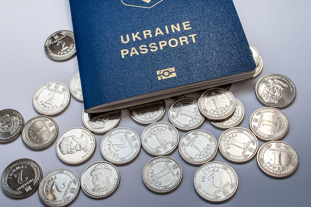 Passeport ukrainien et nouvelles pièces