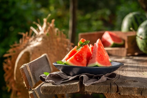 Photo pastèque savoureuse et juteuse comme collation d'été