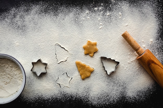 Pâte à biscuits en pain d'épice pour Noël