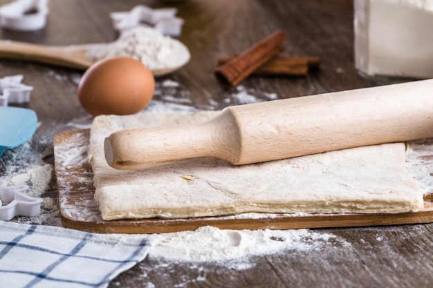 Pâte feuilletée roulée