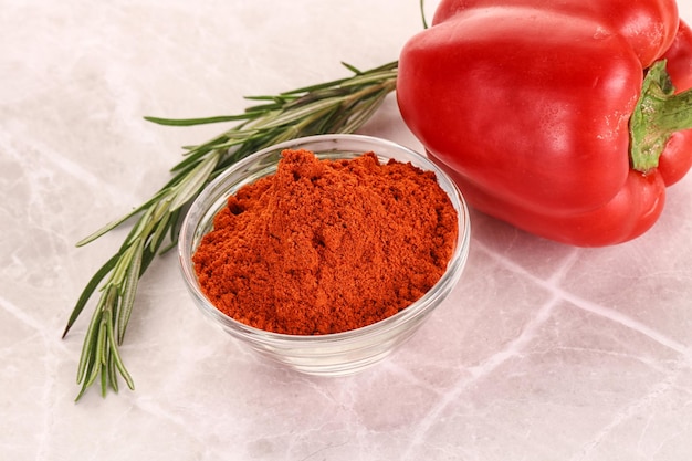 Pâte de paprika rouge à la poudre, assaisonnement aromatique