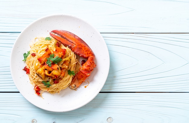 Pâtes all&#39;astice ou spaghetti de homard