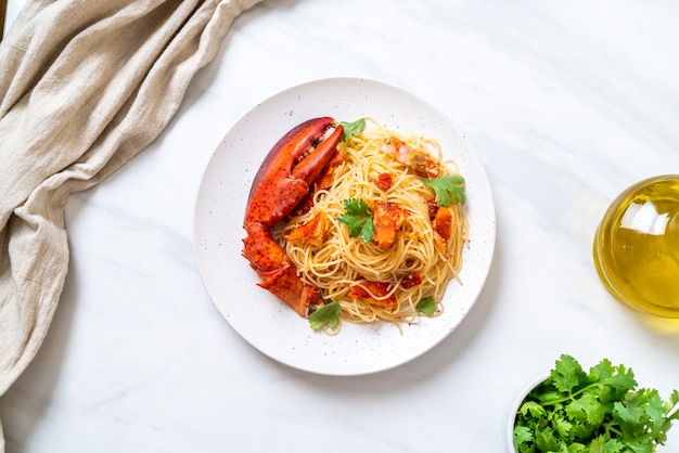 Pâtes all&#39;astice ou spaghetti de homard