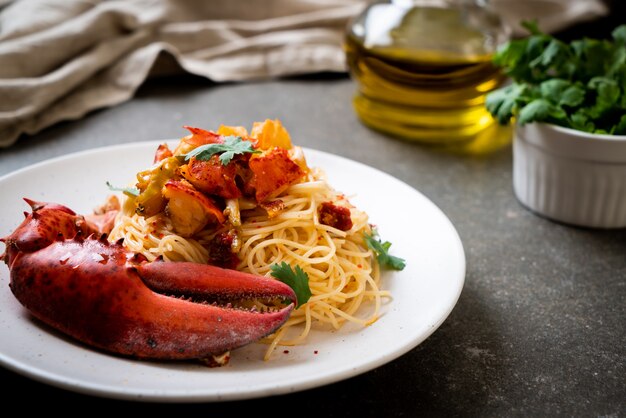 Pâtes all&#39;astice ou spaghetti de homard