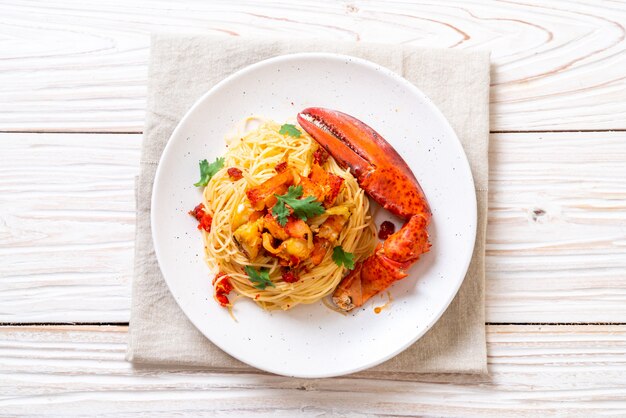 Pâtes all&#39;astice ou spaghetti de homard