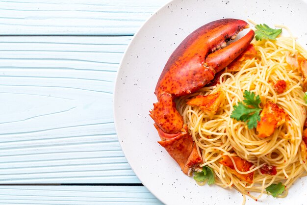 Pâtes all&#39;astice ou spaghetti de homard