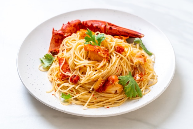 Pâtes all&#39;astice ou spaghetti de homard