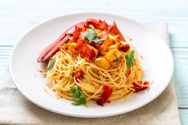 Pâtes all&#39;astice ou spaghetti de homard