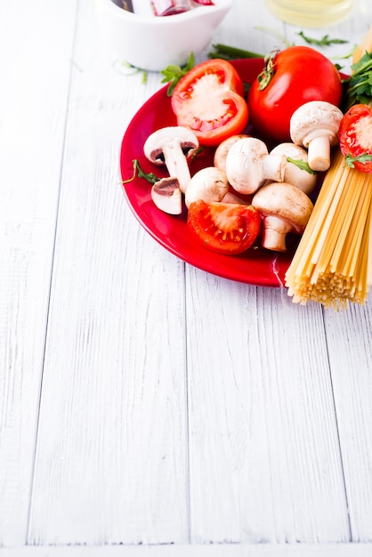 Pâtes Spaghetti, Légumes et Epices