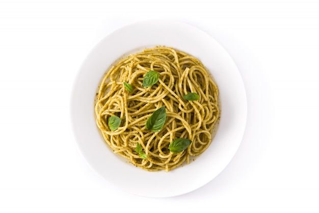 Pâtes spaghetti à la sauce au pesto