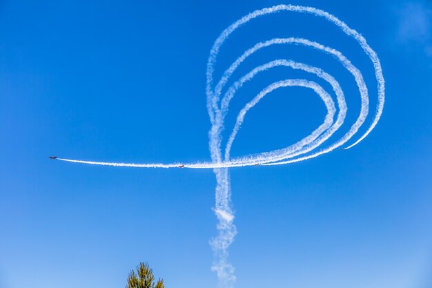 Patrulla Aguila dans le ciel