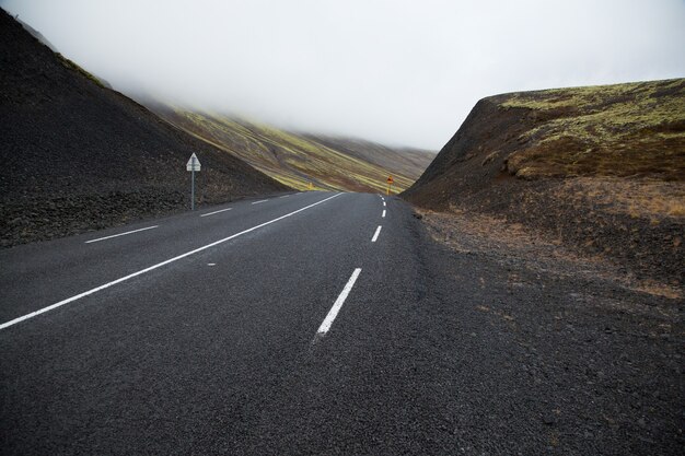 Paysage avec une belle nature en Islande.