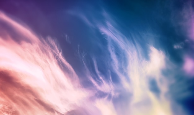 Photo paysage de ciel avec des nuages dans des couleurs multil de pâte