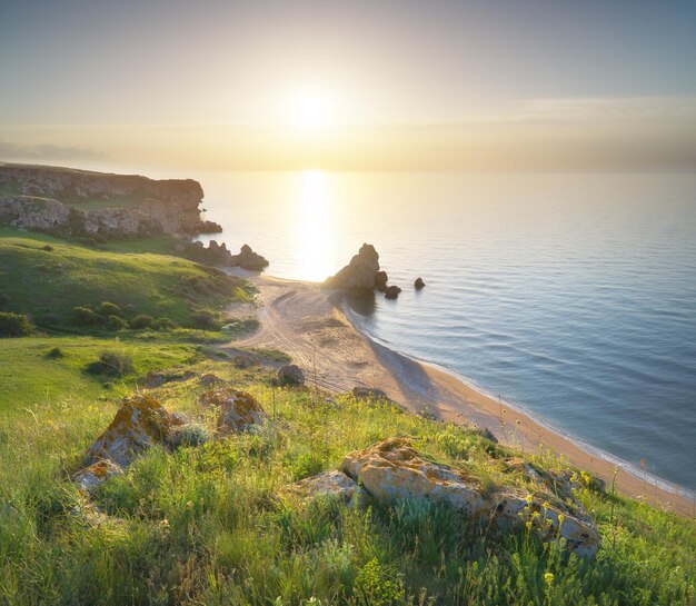 Photo paysage de composition au coucher du soleil