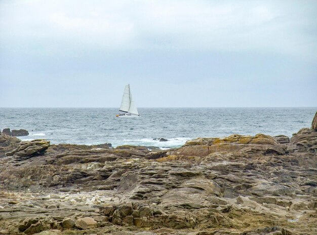 Photo paysage côtier en bretagne