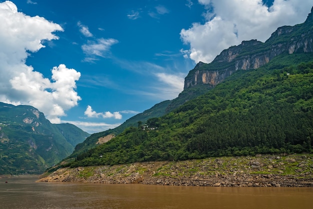 Paysage du fleuve Yangtze en Chine