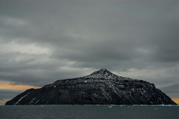 Photo paysage de l'île paulet péninsule antarctique antarctique