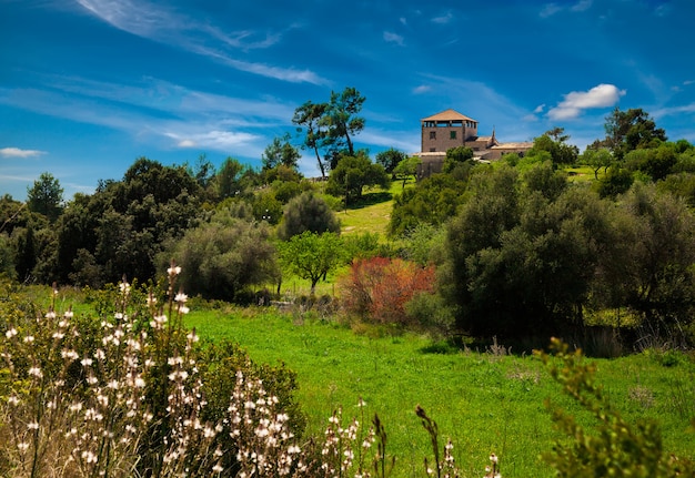 Paysage avec maison de campagne