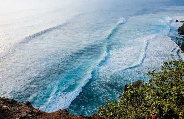 Paysage marin, océan au coucher du soleil. Bali, Indonésie.