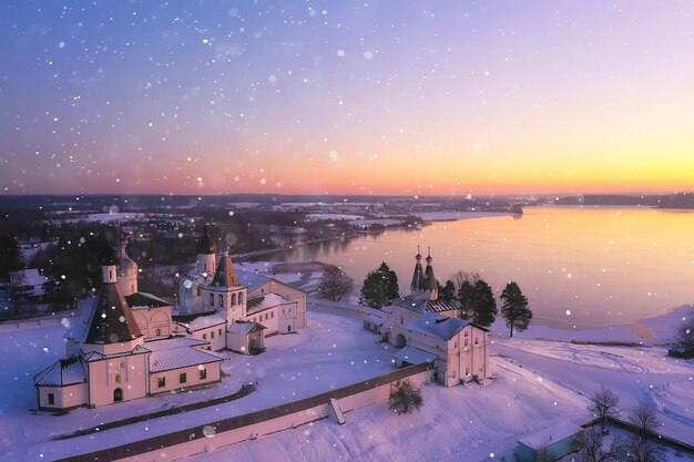 paysage de monastère d'hiver de ferapontovo, vue de dessus fond d'architecture de religion de noël