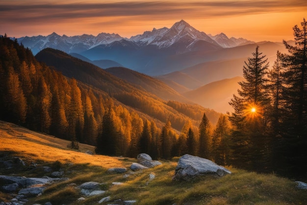 Paysage de montagne à l'heure d'or du coucher du soleil