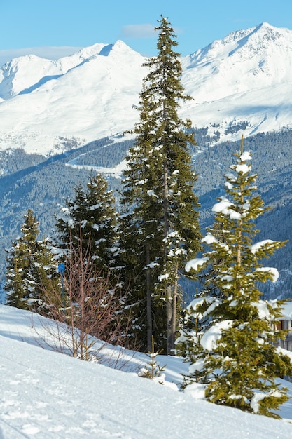 Paysage de montagne d'hiver. Domaine skiable de Kappl dans les montagnes du Tyrol, Autriche.