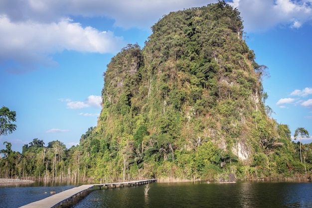 Paysage de montagne à Krabi en Thaïlande