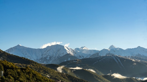 Paysage de montagne de Krasnaya Polyana, Sotchi, Russie.