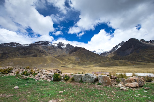 Paysage de montagnes Pérou