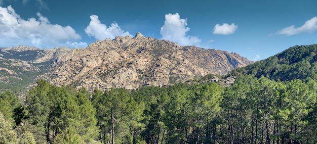 Photo paysage naturel du parc de la sierra de guadarrama