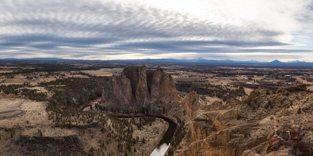 Paysage panoramique du célèbre endroit Smith Rock