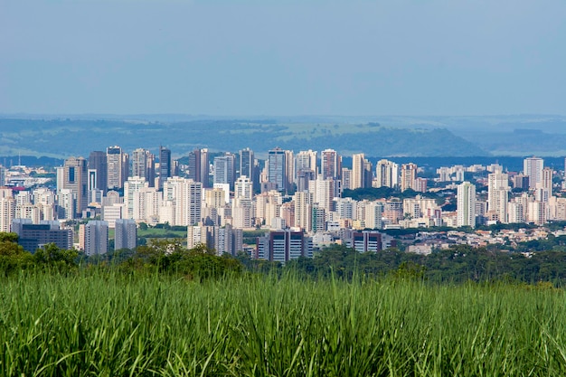 Le paysage de Ribeirao Preto, à Sao Paulo, au Brésil