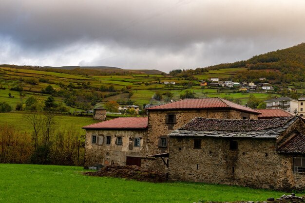 Paysage typique des Asturies Banque de Photo