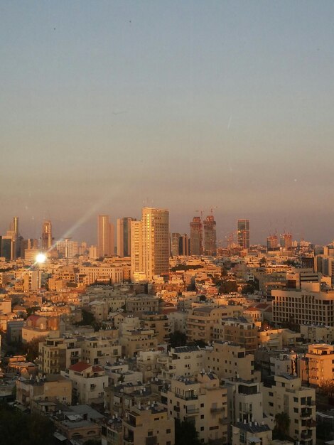 Photo le paysage urbain contre le ciel