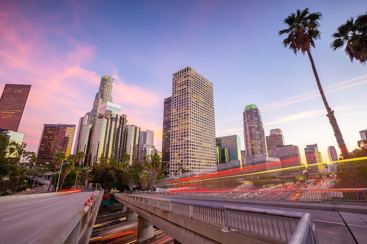 Photo paysage urbain du centre-ville de los angeles sur les toits de la ville de la